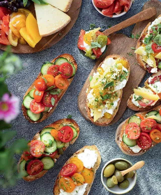 20+ Fabulous DIY Ideas To Host A Summer Garden Party