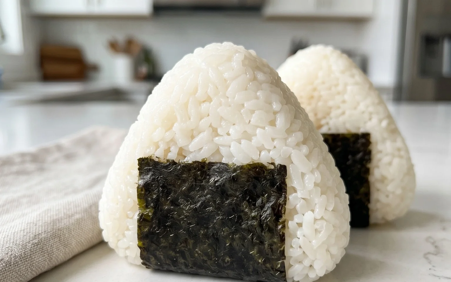15-min. Easy Japanese Tuna Onigiri