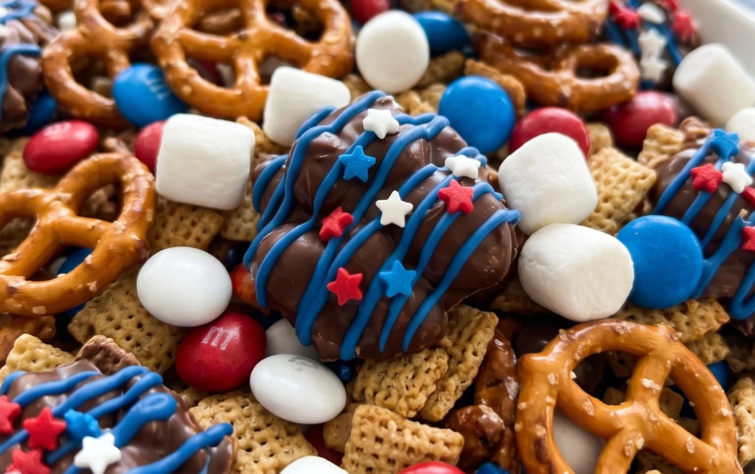 4th of July Snack Mix